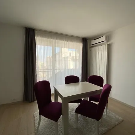 Apartament Papaya アパート ナボダリ