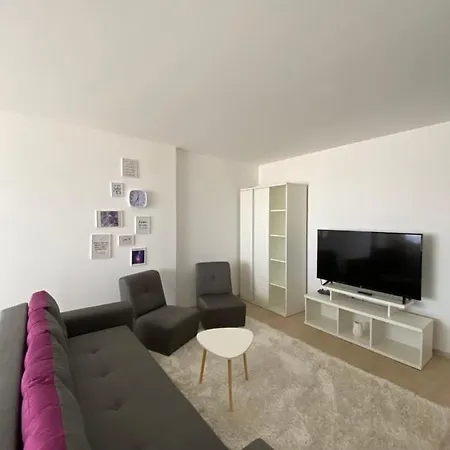 Apartament Papaya アパート *