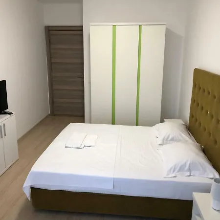 Apartament Papaya *